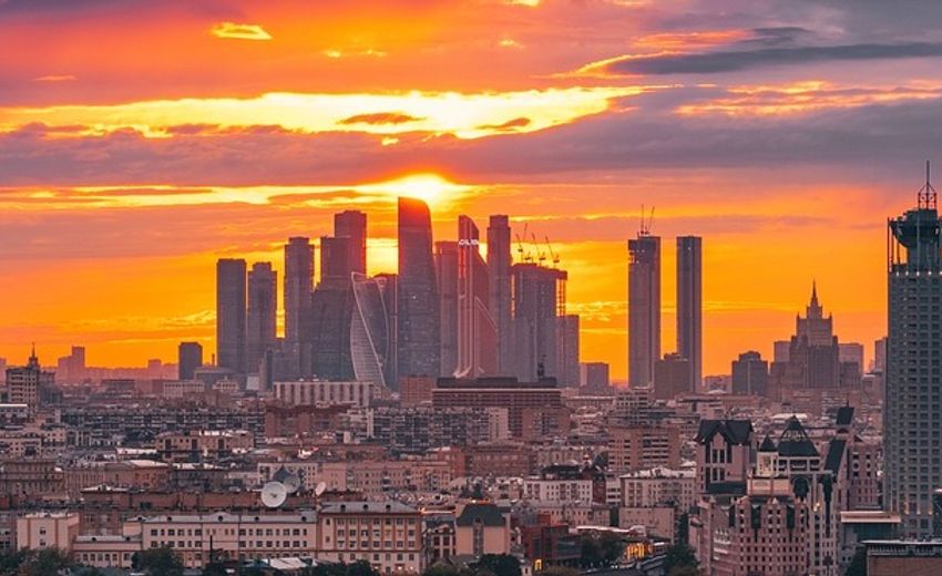 Москва вошла в десятку самых романтичных городов мира