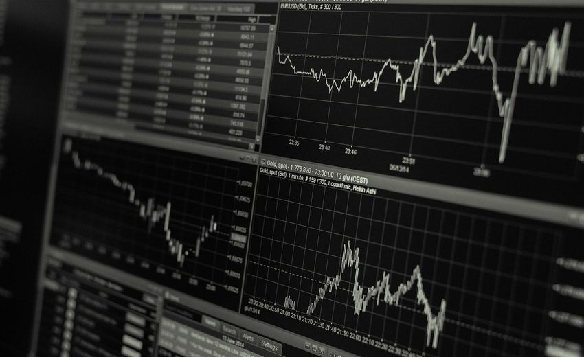 ЦБ разрешил экспортерам не продавать валютную выручку 5 марта