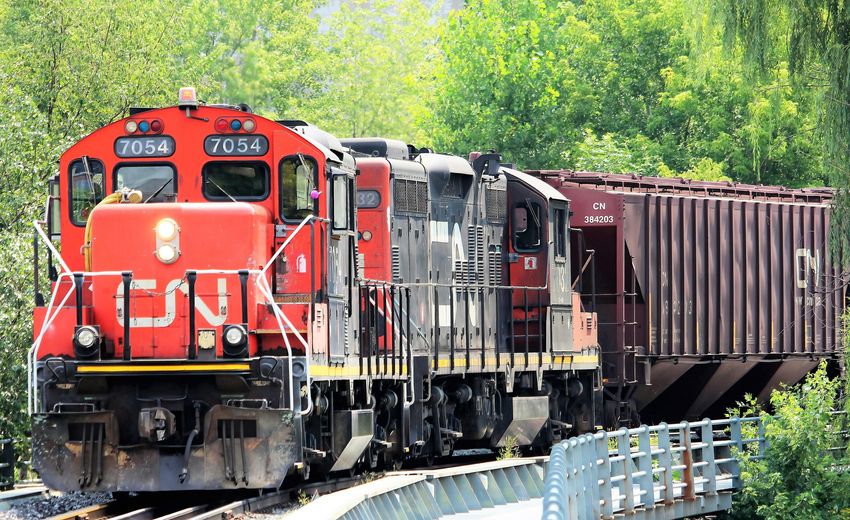 Финский оператор возобновляет перевозки грузов по железной дороге с Россией