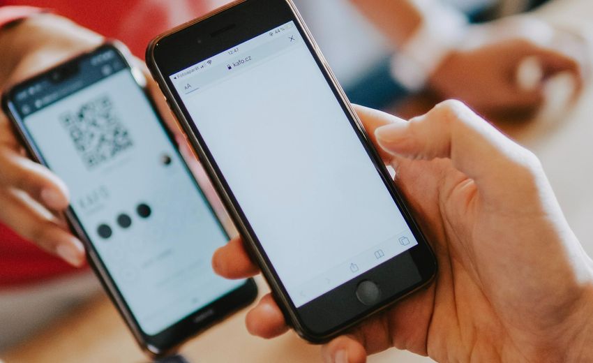 ЦБ ввел ограничения на размер комиссии для магазинов при оплате QR-кодами